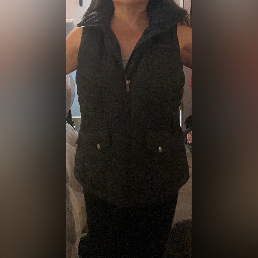 Black vest Columbia